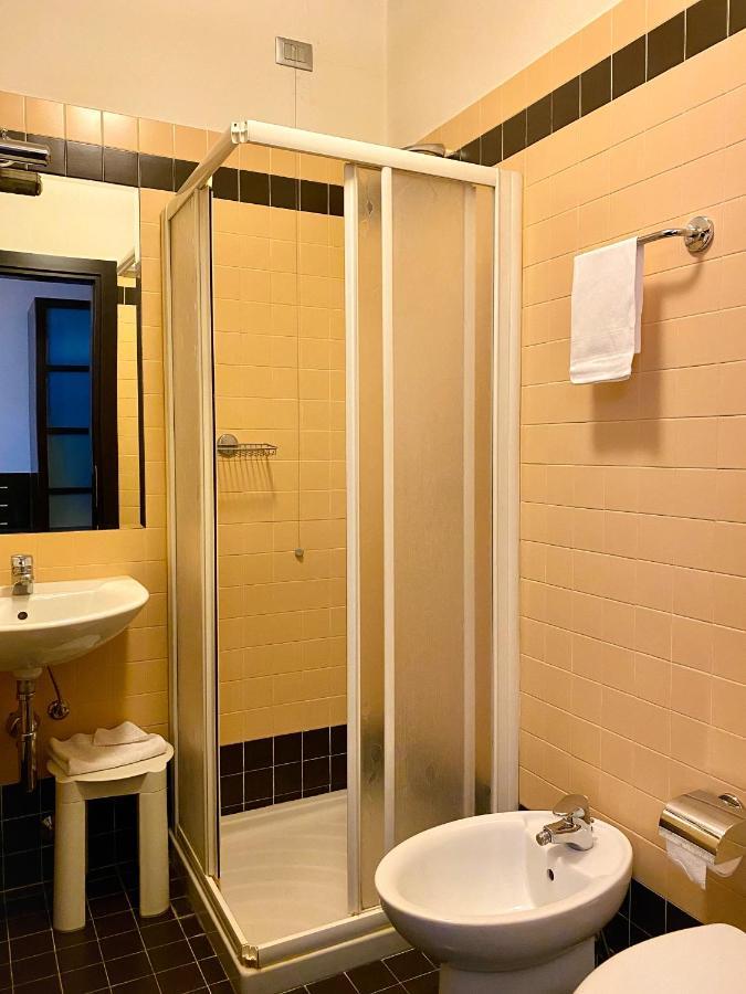 Hotel Riviera Segrate Extérieur photo