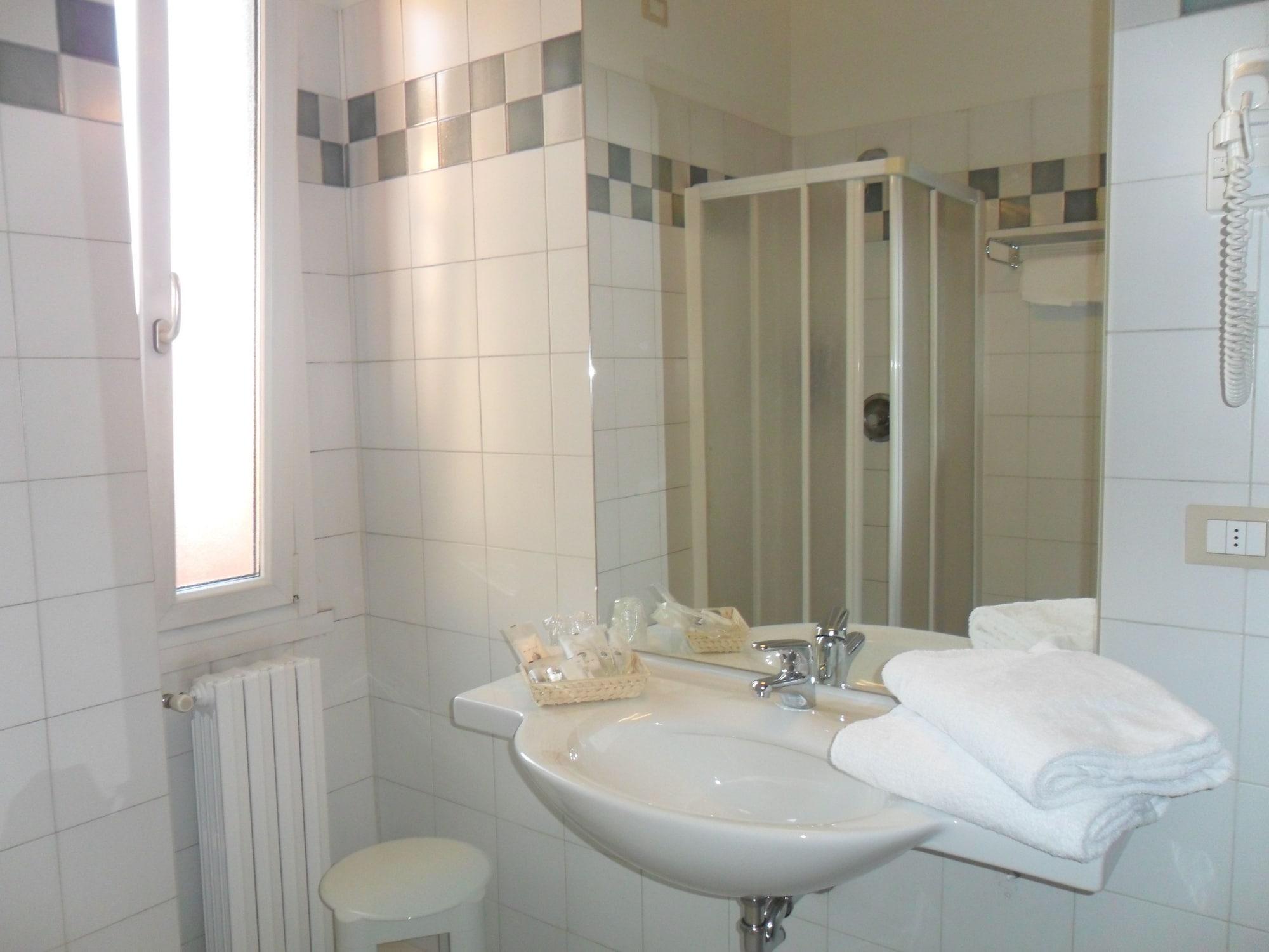 Hotel Riviera Segrate Extérieur photo