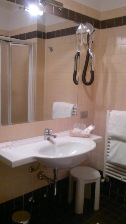 Hotel Riviera Segrate Chambre photo