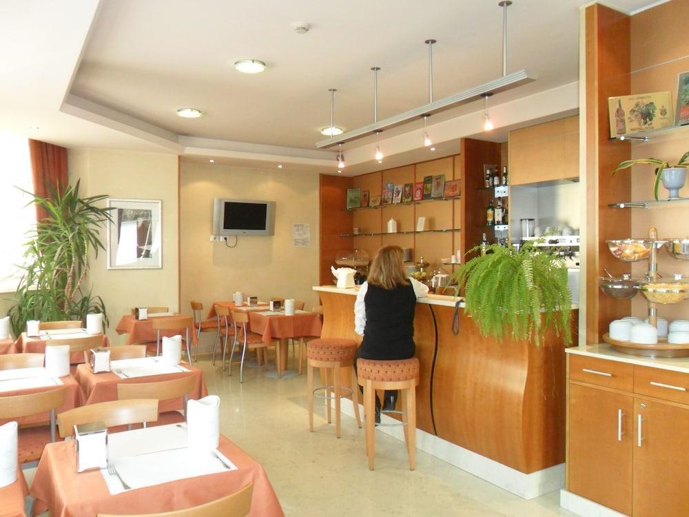 Hotel Riviera Segrate Extérieur photo